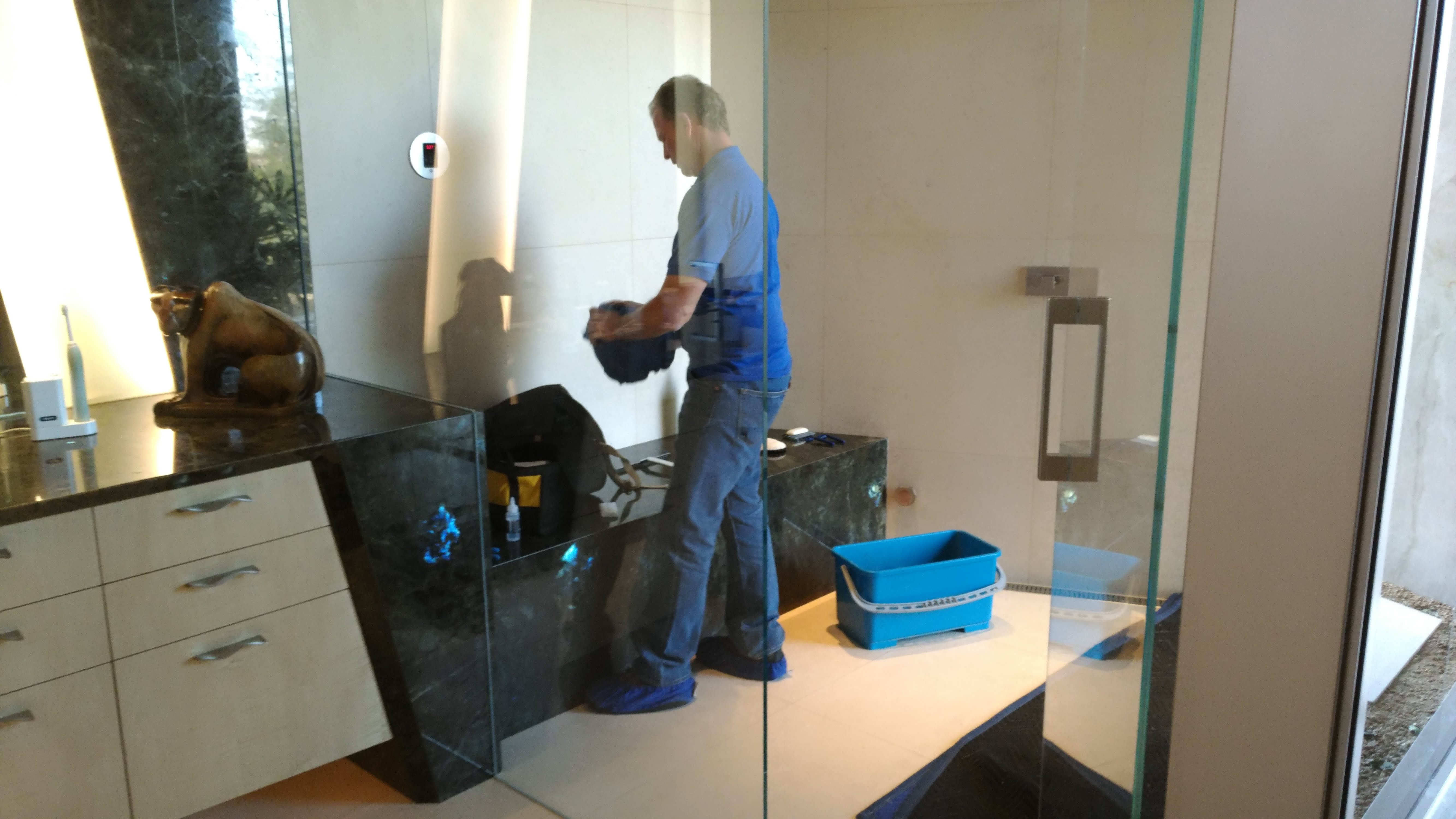 Diamon-Fusion&reg; low-maintenance coating